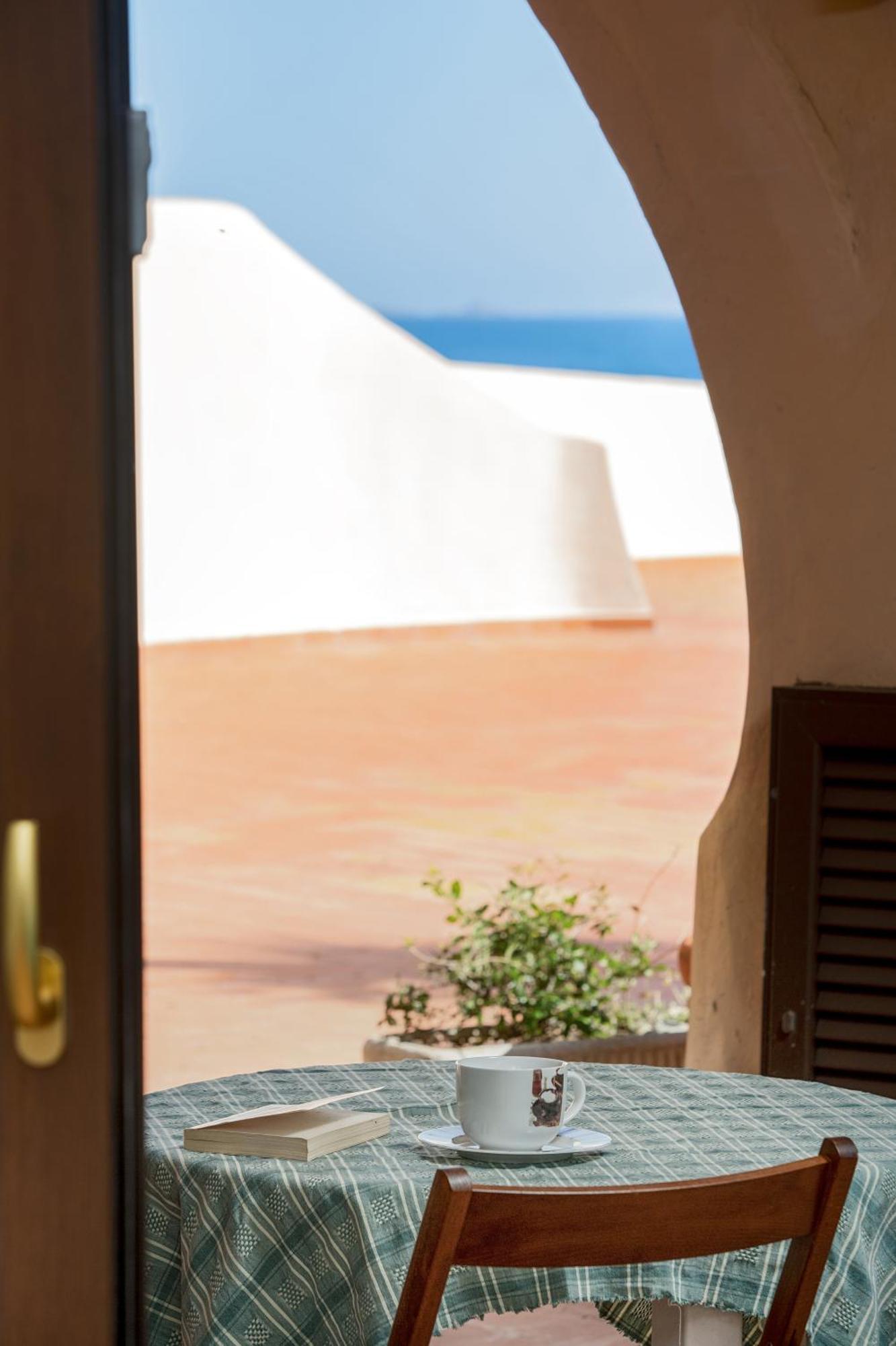 Residence La Marmorata Santa Teresa Gallura Eksteriør billede